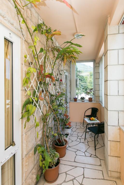 Yellow Room Guesthouse ดูบรอฟนิก ห้อง รูปภาพ